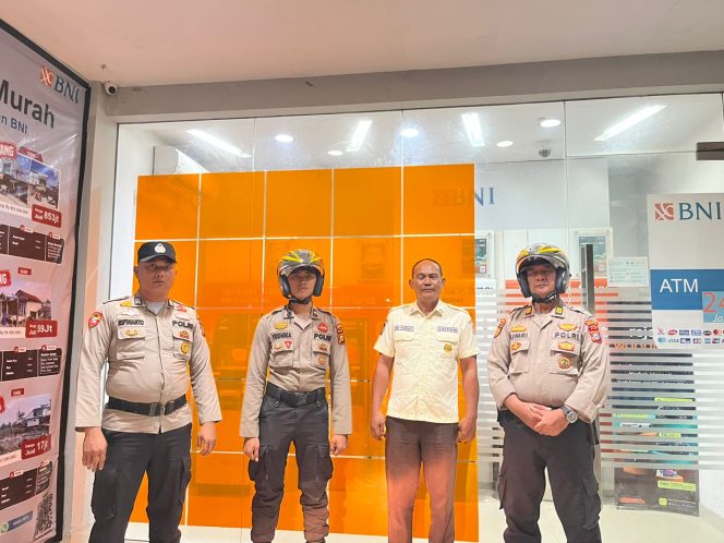 
					Patroli Malam Polsek Kateman Perkuat Pengamanan Titik Keramaian di Akhir Pekan