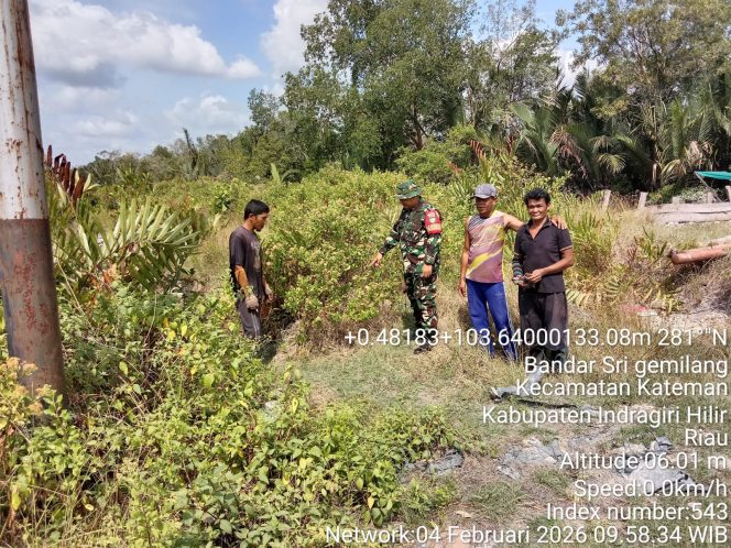 
					Patroli Tapal Batas Koramil 06/Kateman Pastikan Wilayah Bandar Sri Gemilang Aman dari Karhutla