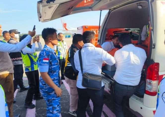 
					Naik Super Air Jet dari Semarang, WNA Malaysia Meninggal Sebelum Sampai Batam