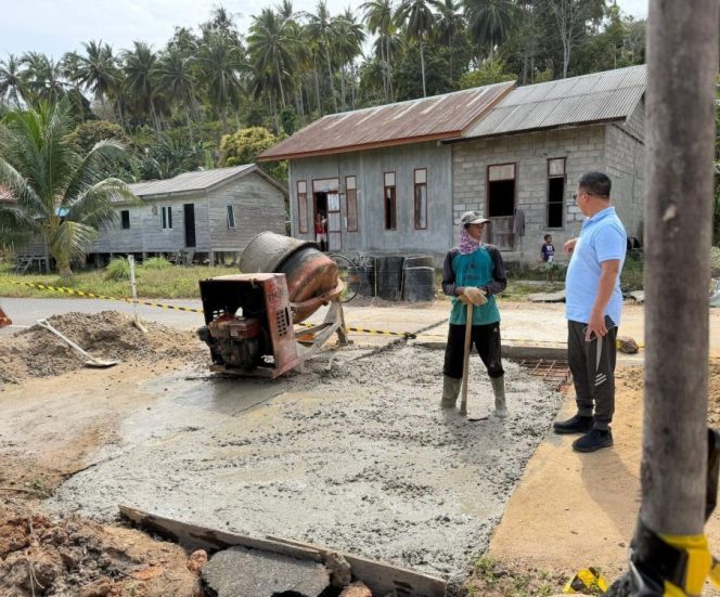 
					Gandeng Swasta, Jalan Rusak Menuju Bandara Letung Akhirnya Diperbaiki