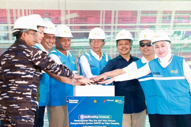 
					Pipa Gas WNTS ke Pulau Pemping Belakangpadang Resmi Dibangun