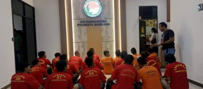 
					Polresta Barelang Ungkap 12 Kasus Narkoba & Amankan 19 Tersangka