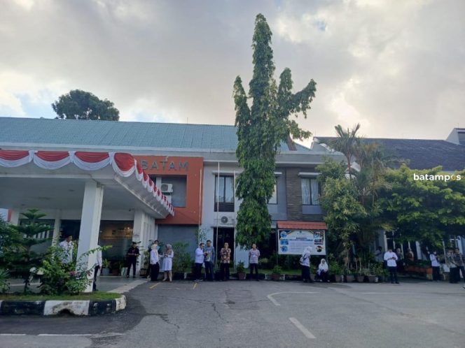 
					Disdik Kepri Nonaktifkan Guru Terduga Pencabulan di SMKN 1 Batam