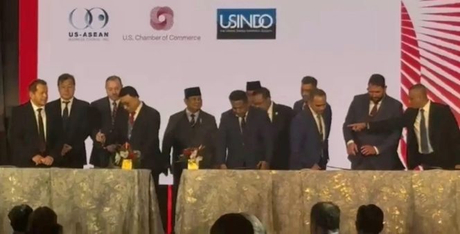 
 Presiden Prabowo Saksikan Penandatanganan Perjanjian Bisnis PSN Wiraraja dengan Perusahaan Amerika Serikat