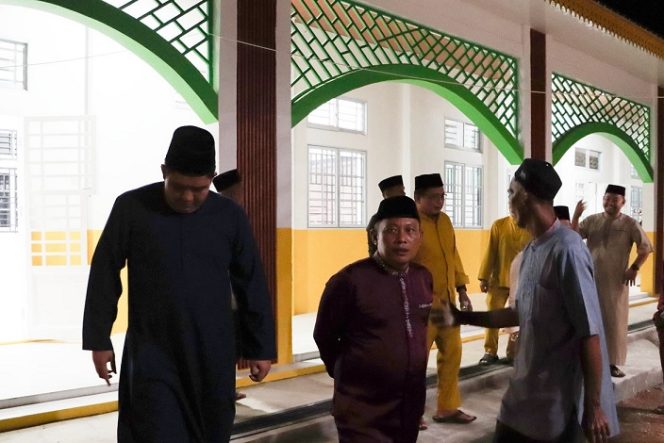 
					Bupati dan Wakil Bupati Bintan Meresmikan Masjid Besar Jannatul Bahri Kecamatan Mantang
