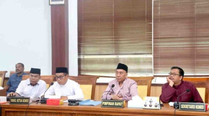
					Komisi I DPRD Batam Gelar RDPU, Tengahi Keluhan Warga Konsumen Perumahan Bersubsidi