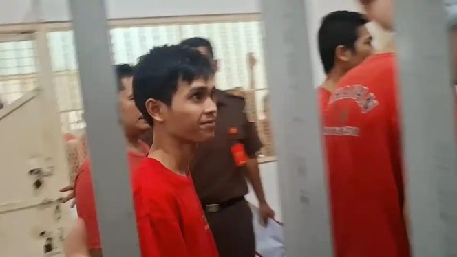 
					Jelang Sidang Pledoi 2 Ton Sabu di PN Batam, Jerit Hati Fandi Ramadhan: Aku Tersesat di Negeriku