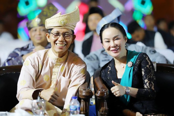 
					Walikota dan Wakil Walikota Batam Ajak Masyarakat Buka Puasa Bersama di Masjid Agung Raja Hamidah, Sabtu 28 Februari 2026