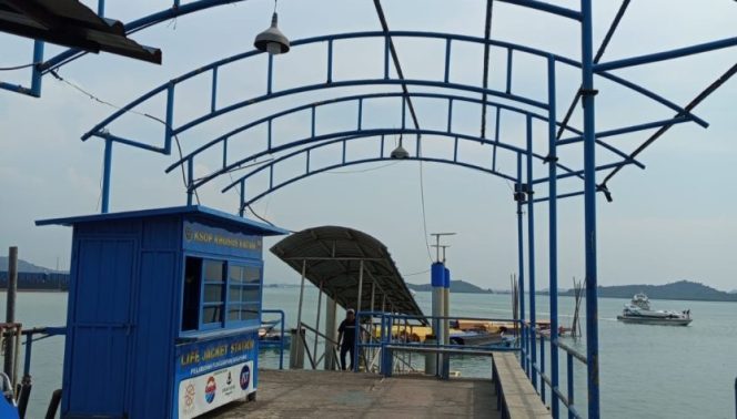 
					Atap Pelabuhan Pancung Sekupang Rusak, Warga Harap Perhatian Pemerintah