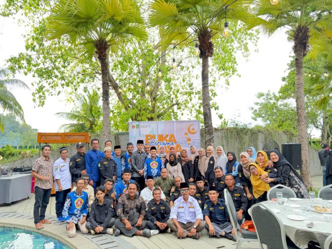 
					Bangun Kebersamaan, Karang Taruna Kota Batam Gelar Buka Bersama