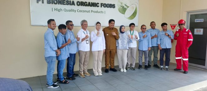 
					Wamen Perdagangan Dialog dengan Eksportir di Kawasan Industri Lobam Bintan