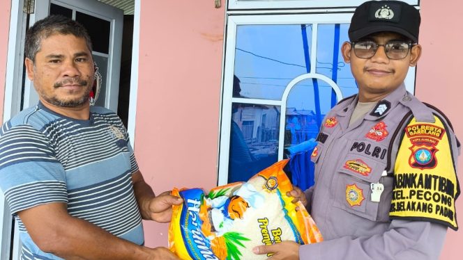 
					Belakang Padang Salurkan Bantuan Beras Kapolresta Barelang untuk Warga Pulau Pecung