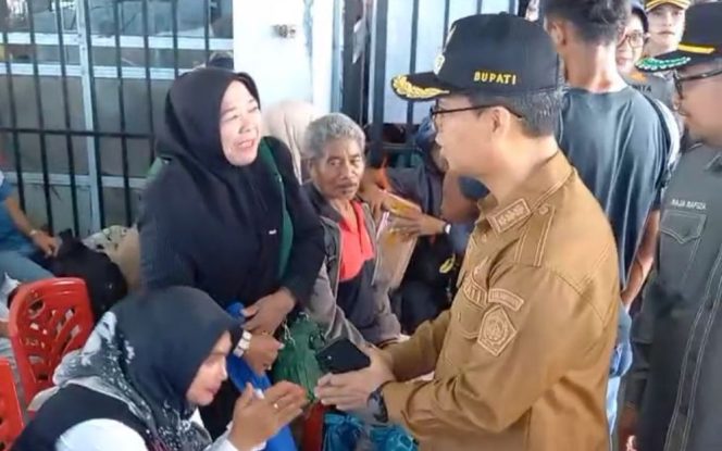 
					Pastikan Mudik Aman, Bupati Karimun Cek Kesiapan Pelabuhan: dari Atap Ponton hingga ‘Charging Station’
