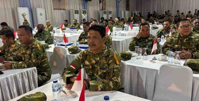 
					Foto: Ketua DPRD Kota Batam, Haji Muhammad Kanaludin, menuntaskan Kursus Pemantapan Pimpinan