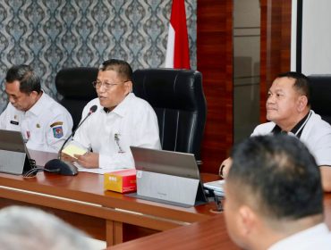 Sekda Kota Batam, Firmansyah, membuka Sosialisasi BIA 2026 di Kantor Wali Kota Batam, Rabu (22/4/2026). 