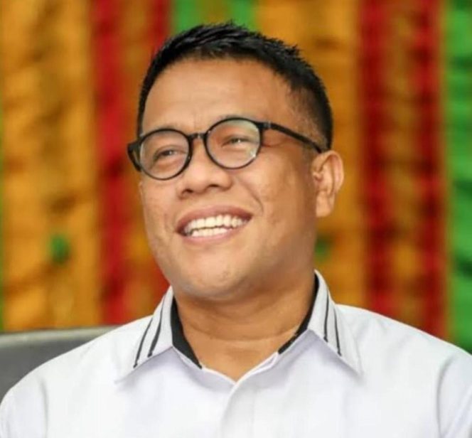 
					Pemerintah Kota Pemko Batam, Kepala Dinas Kebudayaan Dan Parwisata(Kadisbutpar) Ardiwinata