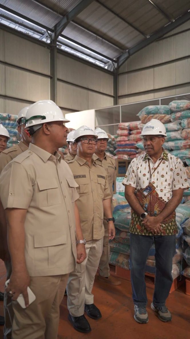 
					Gubernur Ansar Sabet Dua Penghargaan Nasional Bergengsi, Kepri Ukir Standar Baru Pembangunan Kepulauan