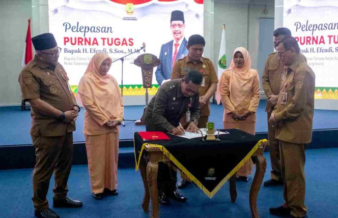 
 Efendi Memasuki Purna Bakti, Wali Kota Lis Tunjuk Muhammad Yatim Sebagai Plt. Kadis Tenaga Kerja