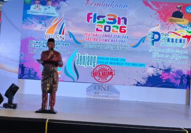 
 Kadisdik Batam, Hendri Arulan Buka O2SN dan FLS3N Tingkat SD dan SMP se-Kota Batam