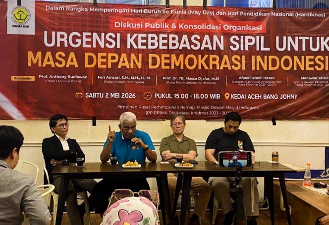 
					Ket. Foto: Feri Amsari, Prof. Anthony Budiawan dan Prof. Dr. TB Massa Djafar saat menjadi narasumber dalam diskusi publik PP PRIMA DMI bertema kebebasan sipil dan masa depan demokrasi Indonesia di Jakarta, Sabtu (2/5/2026)
