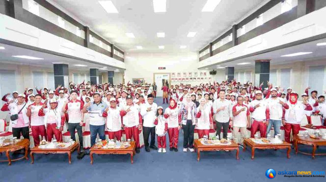 
 Wali Kota Lis Lepas Kontingen POPDA Kepri X, Tanjungpinang Siap Rebut Juara Umum
