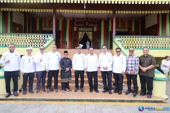 
 Dampingi Ketum Kadin Indonesia, Ansar Perkenalkan Pesona Sejarah dan Budaya Pulau Penyengat