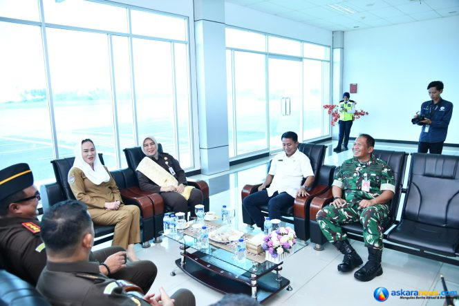 
 Danlanud RSA Sambut Kedatangan Wakajati Kepri di Natuna