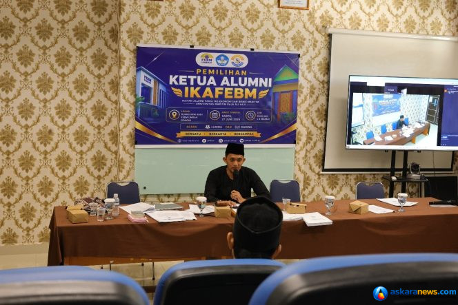 
 Wiryawan Wira sampaikan pidato puncak sidang paripurna RPUA I IKA FEBM UMRAH