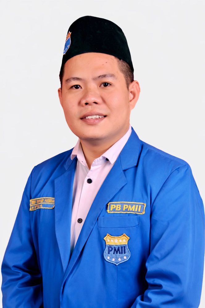 
					Prabowo Copot Pimpinan BGN, Aktivis PMII Nilai Presiden Responsif terhadap Aspirasi Publik