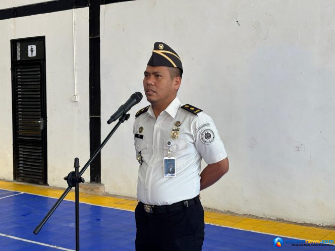 
 Kantor Imigrasi Kelas II TPI Belakang Padang melaksanakan kegiatan apel pagi