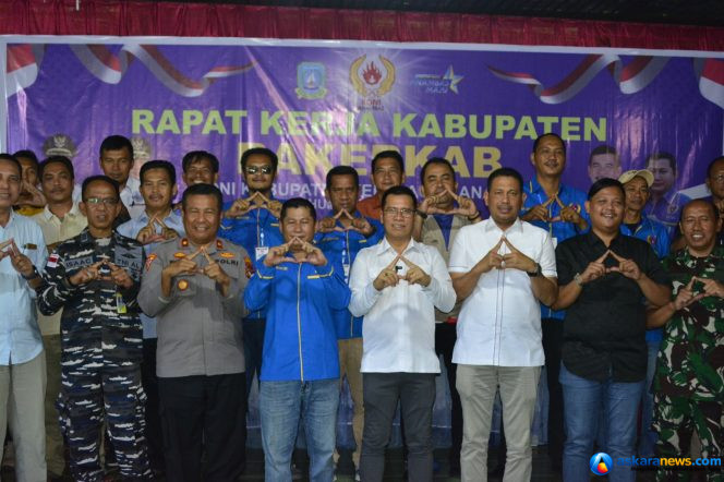 
 Bupati Kepulauan Anambas, Aneng secara resmi membuka Rapat Kerja Kabupaten Komite Olahraga Nasional Indonesia (KONI) Kabupaten Kepulauan Anambas Tahun Anggaran 2026. Kegiatan yang berlangsung di Aula Siantanur, Sabtu (13/06/2026).