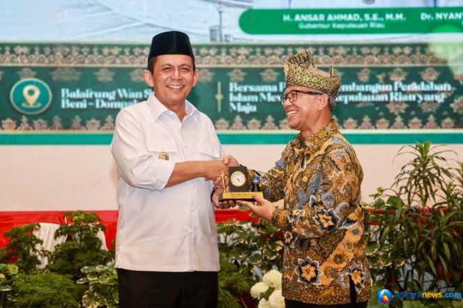 
 Wamendikdasmen Atip Latipulhayat Apresiasi Upaya Pemprov Kepri Membangun Sektor Pendidikan