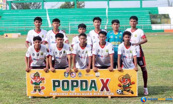 
 Tim Sepak Bola Tanjungpinang Menang 3-1 atas Karimun di POPDA X Kepri