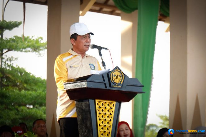 
 Gubernur Kepri Ansar Ahmad memberikan kata sambutan pada pembukaan POPDA X Kepulauan Riau digelar di Coastal Area, Karimun, Kamis (2/7/2026). (DISKOMINFO KARIMUN)