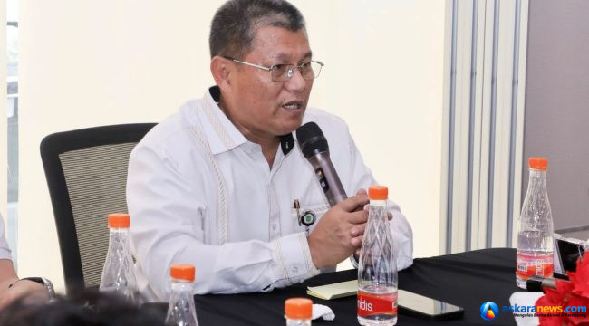 Sekda Batam, Firmansyah. 