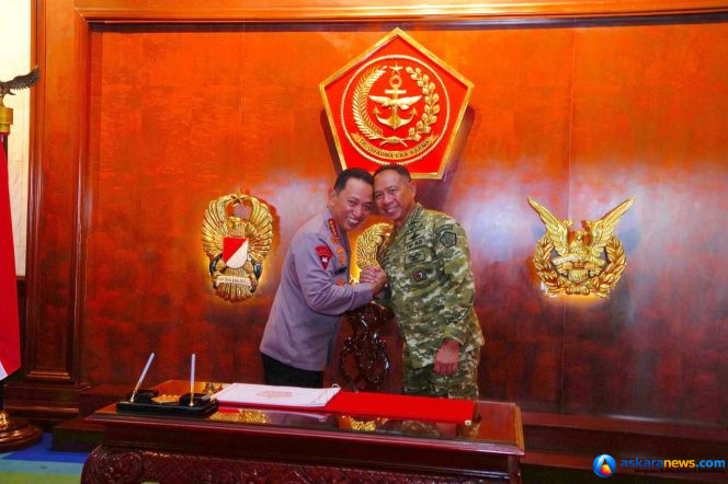 
 Panglima TNI Terima Kunjungan Silaturahmi Kapolri, Pererat Solidaritas TNI-Polri