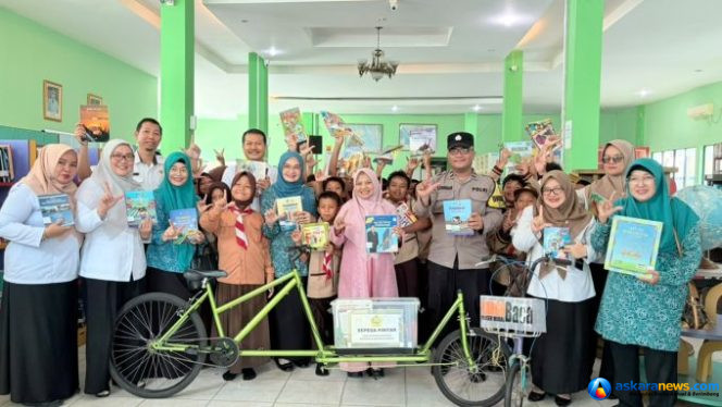 
 Bunda Literasi Karimun Ajak 60 Siswa SD Gemar Membaca Sejak Dini
