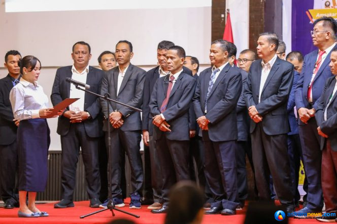 
 Wakil Wali Kota Batam, Li Claudia Chandra, melantik Badan Pengurus IPMB periode 2026-2030 di Golden Prawn, Bengkong, Selasa (4/8/2026). 