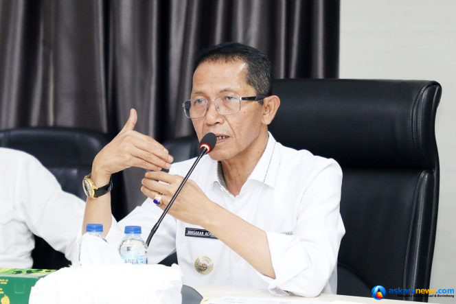 
 Wali Kota Batam, Amsakar Achmad