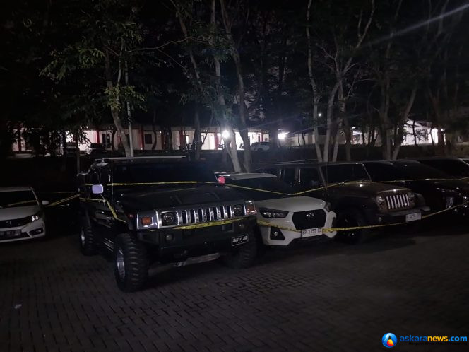 
 Ket foto: barang bukti beruapa mobil mewah yang berhasil diamankan petugas