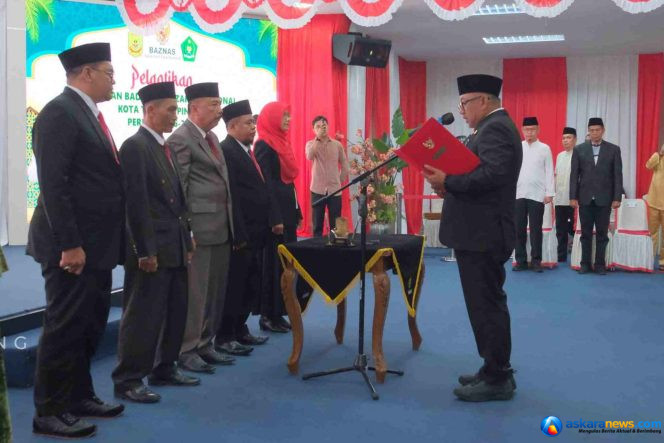 
 Lantik Pimpinan BAZNAS Periode 2026–2031, Wali Kota Lis Darmansyah Minta Fokus pada Kemandirian Mustahik