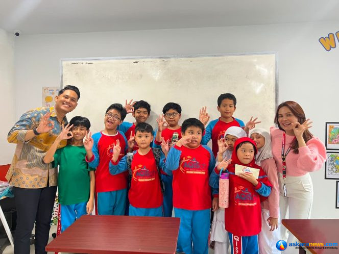 
 Pelatihan Public Speaking Team Ad Hoc Fundraising Perwara Indonesia Di Aqil Global Islamic School