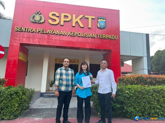 
 Diduga Kesaksian Palsu Bikin Ibu Kehilangan Hak Asuh, Darno Dilaporkan Ke Polda Kepri