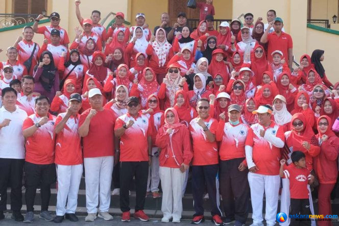 
 Dari Jalan Sehat IKBB, Lis Darmansyah Soroti Potensi Kuliner Bunguran