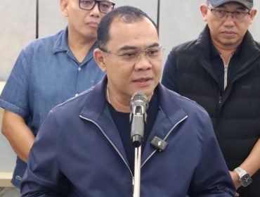 Wakil Kepala Bareskrim Polri Irjen Pol. Nunung Syaifuddin memberikan keterangan terkait penggerebekan lokasi yang diduga menjadi tempat perjudian jenis kasino di kawasan Nagoya, Batam