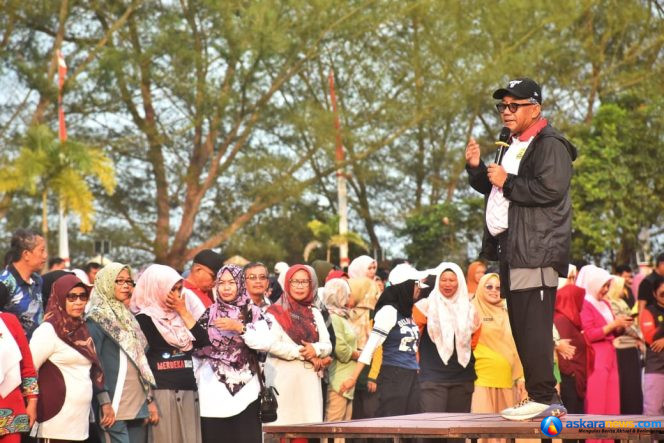 
 Senam Rutin Pemko, Wako Lis: Jaga Kebugaran ASN