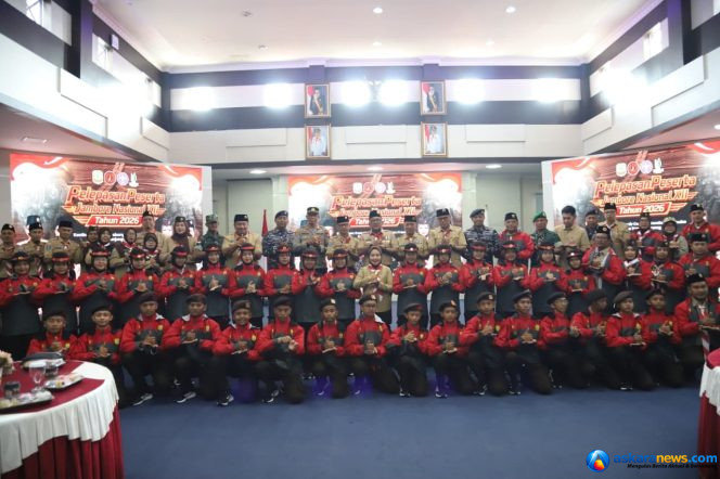 
 Lepas Kontingen Jamnas XII, Lis Darmansyah : Jadikan Jamnas sebagai Bekal Masa Depan.