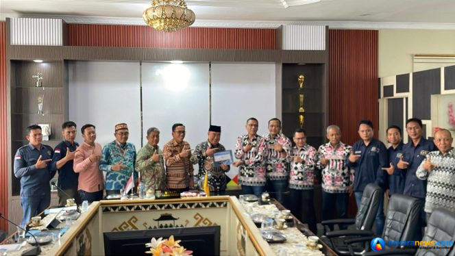 
 Bupati Tanggamus Terima Audiensi PWI Lampung, Bahas Persiapan HPN dan Porwanas 2027