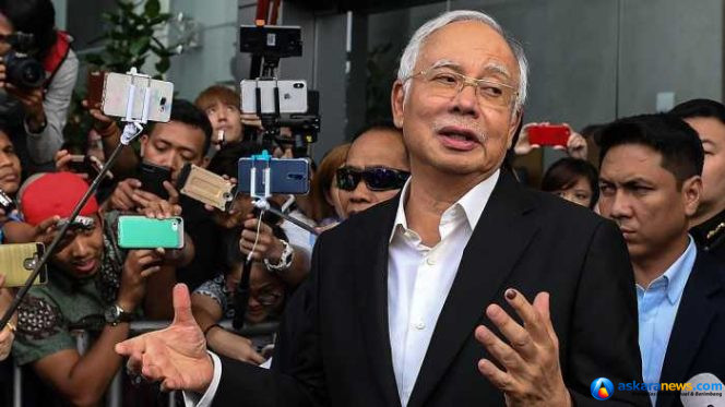 
 Dapat Keringanan Hukuman, Terpidana Korupsi Mantan PM Malaysia Pindah dari Penjara ke Rumah Mewah