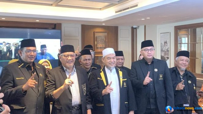
 Resmikan Nakhoda Baru: Partai Ummat Perkuat Mesin Politik Menuju Pemilu 2029